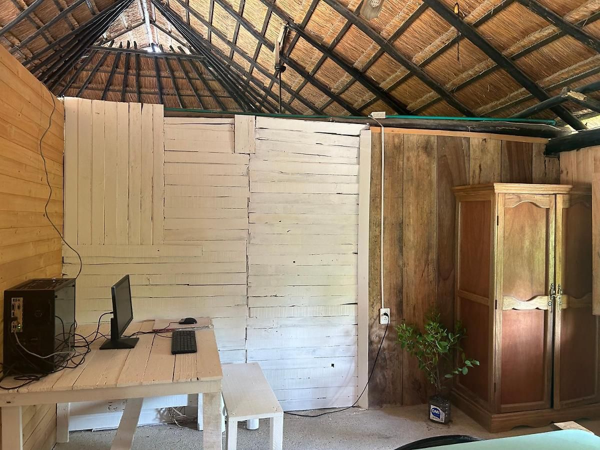 Ecohostal Tierra Bomba Retreat Playa Pensión